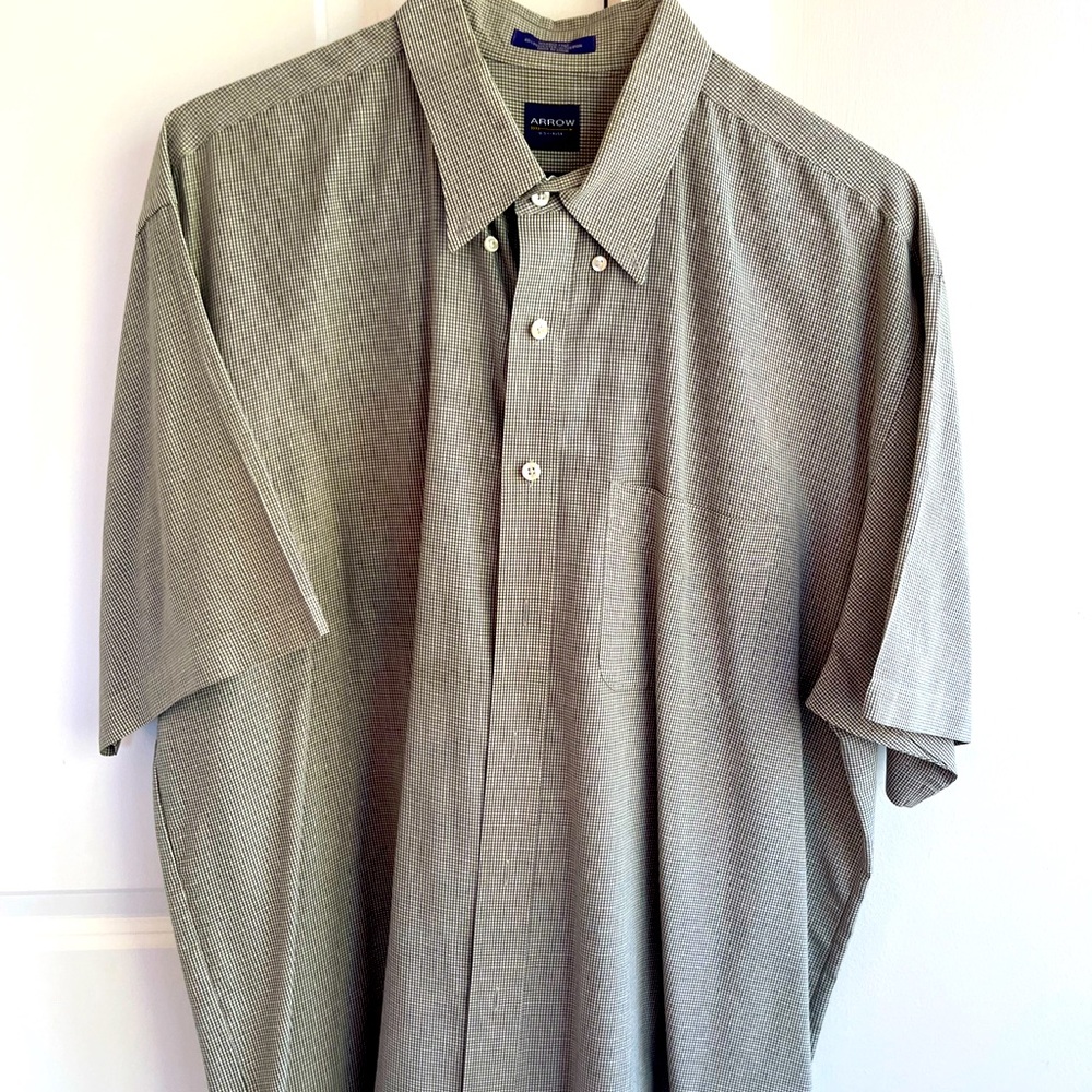 Arrow Men's Dark Olive Green Short Sleeve Shirt